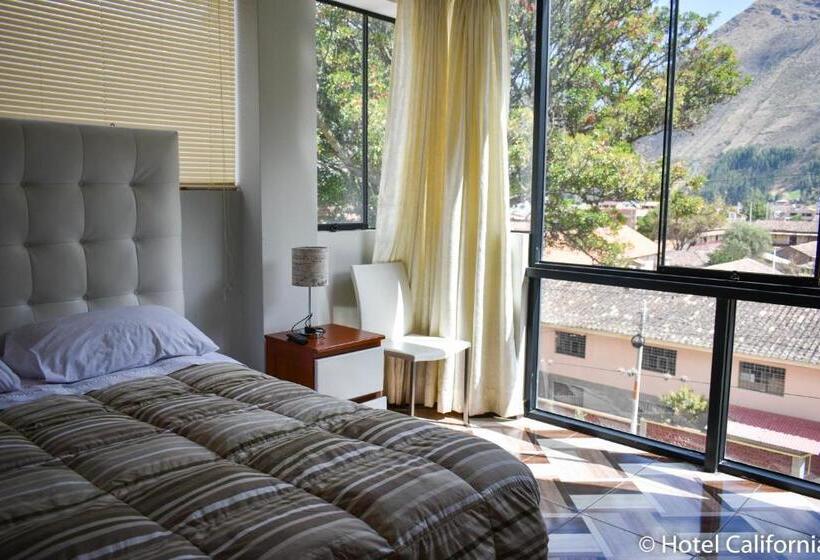 Hotel California Calca