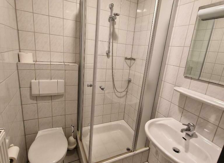 Отель Gasthaus Pension Dörenkrug   Restaurant