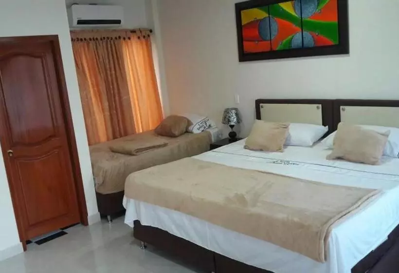 Hotelli La Fuente J.n