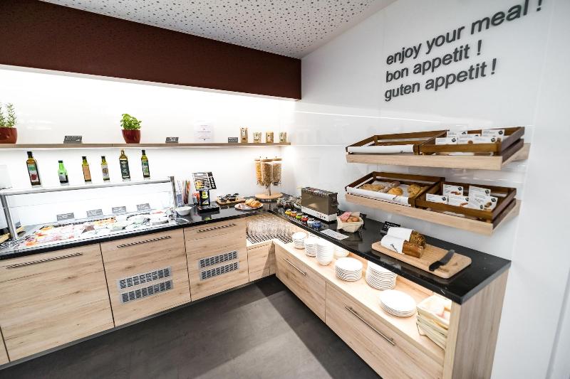 Hotelli Smart Liv'in