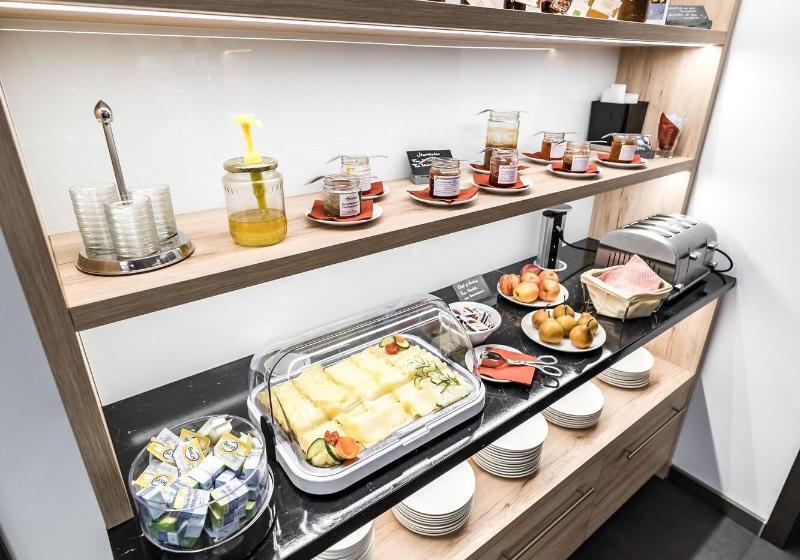 Hotelli Smart Liv'in