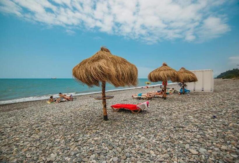 پانسیون Junona