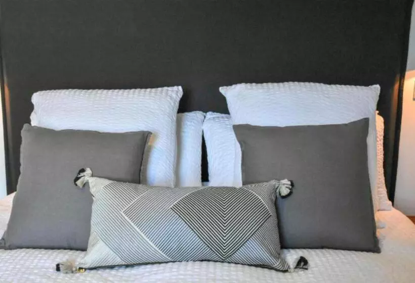 ペンション L'abelli D'estelle