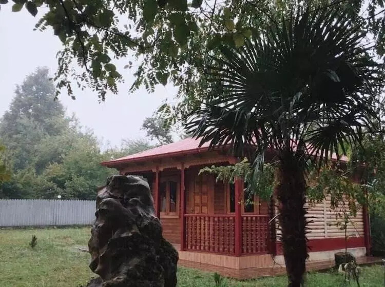 پانسیون Matua Guest House