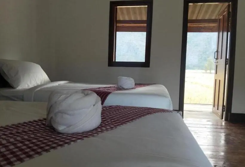 ペンション Guesthouse And Restaurant Saylomyen Konglor