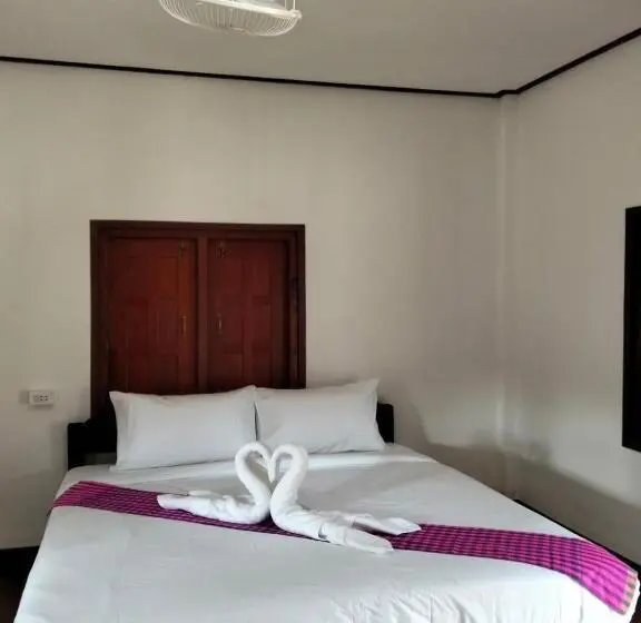 ペンション Guesthouse And Restaurant Saylomyen Konglor