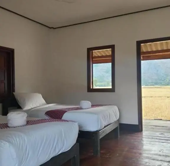 ペンション Guesthouse And Restaurant Saylomyen Konglor