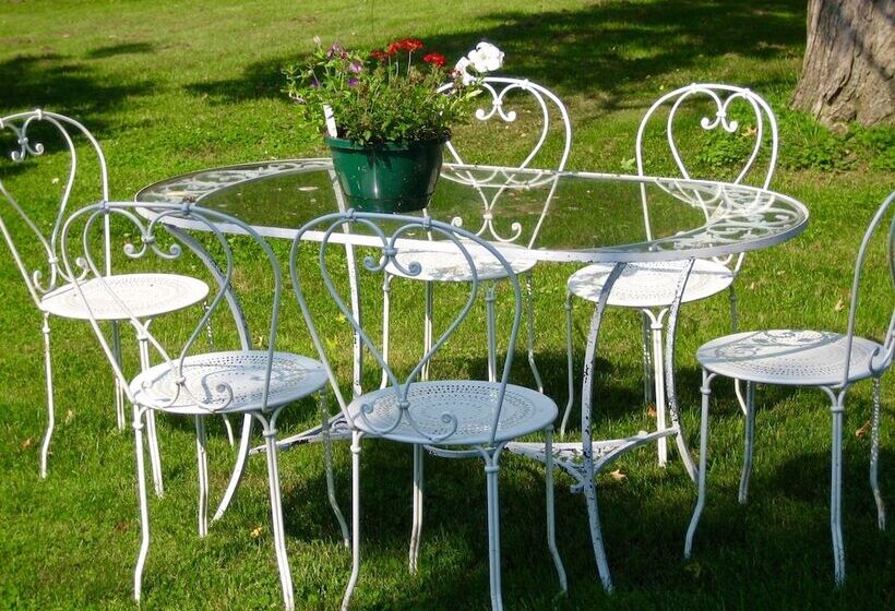 צימר Millbrook Country House