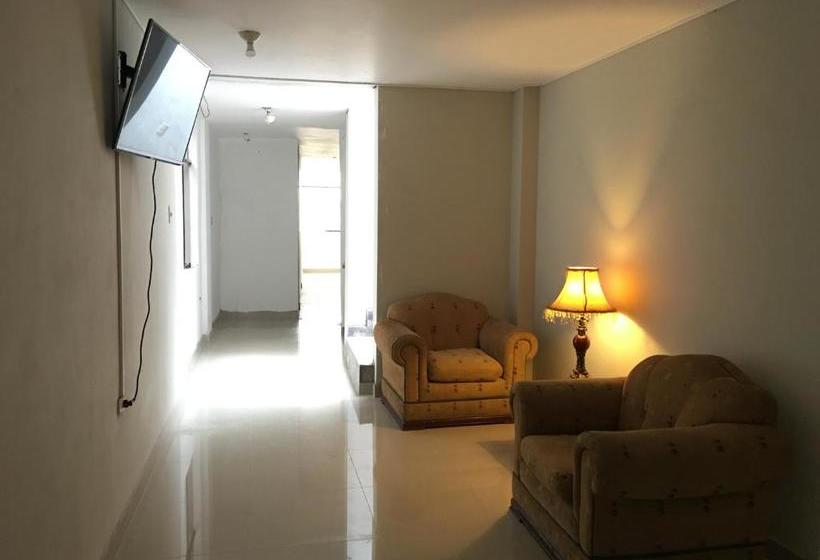 هتل El Dorado Inn