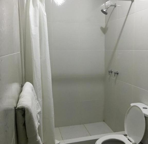 هتل El Dorado Inn