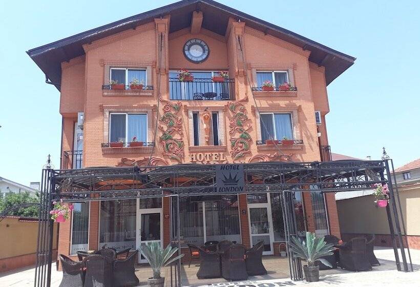 Hotel London
