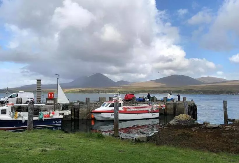 هتل Port Askaig