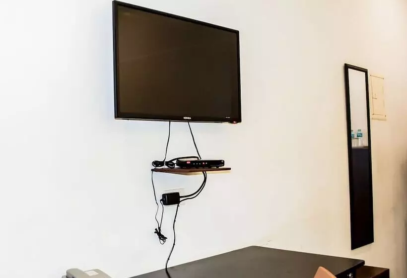 Seasons Hotel And Convention Center