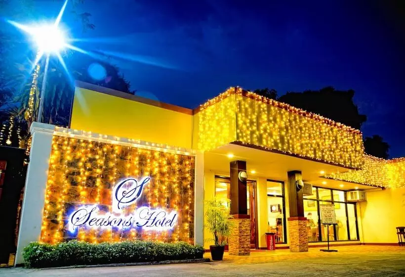 Seasons Hotel And Convention Center