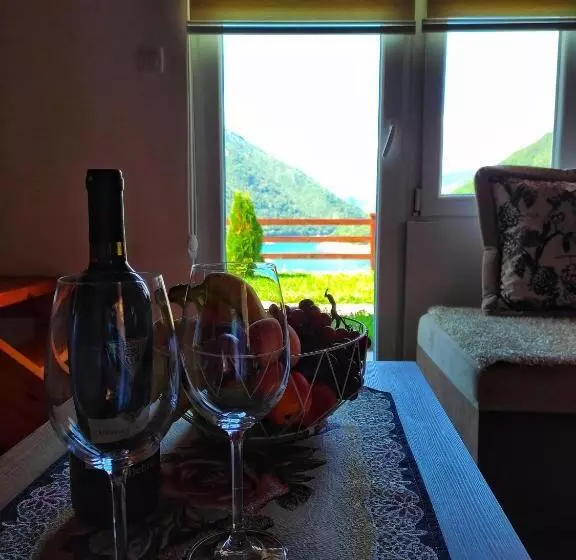 پانسیون Guesthouse Madzarevic