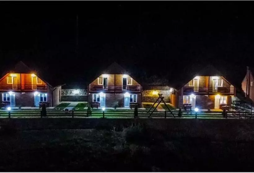 پانسیون Guesthouse Madzarevic