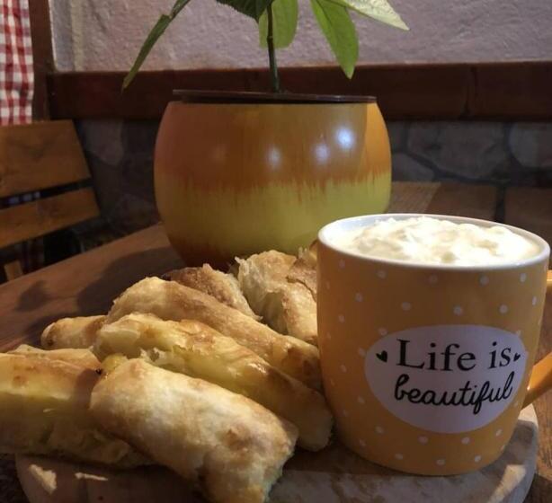 پانسیون Guesthouse Madzarevic