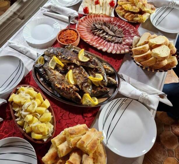 پانسیون Guesthouse Madzarevic