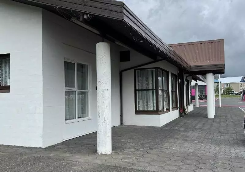 پانسیون Media Luna Guesthouse