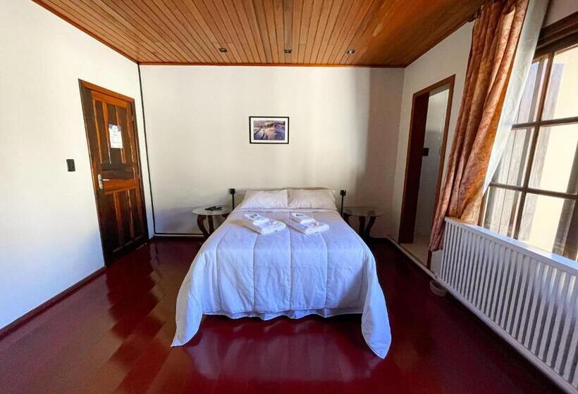 ペンション Pousada Caminhos Da Neve