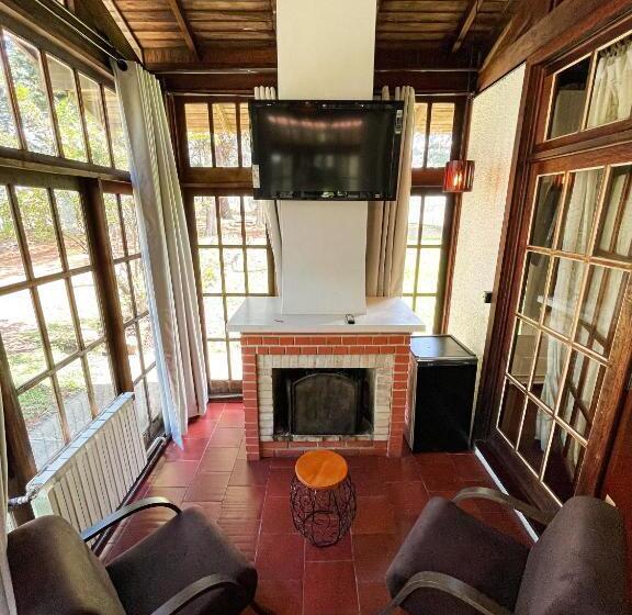 ペンション Pousada Caminhos Da Neve