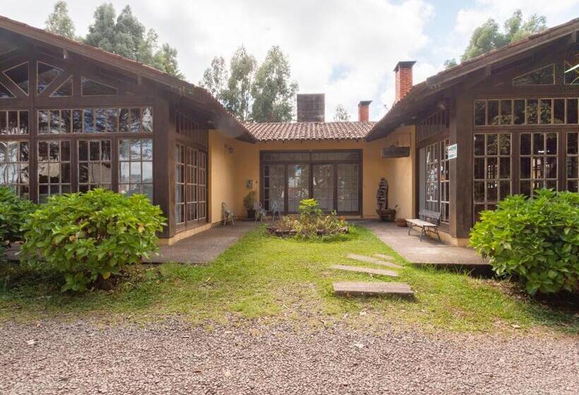 ペンション Pousada Caminhos Da Neve