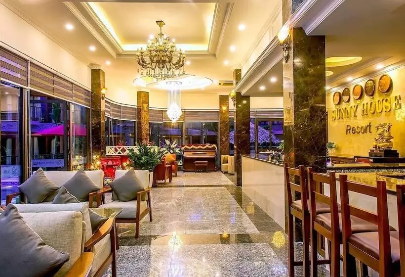 Sunny House Resort