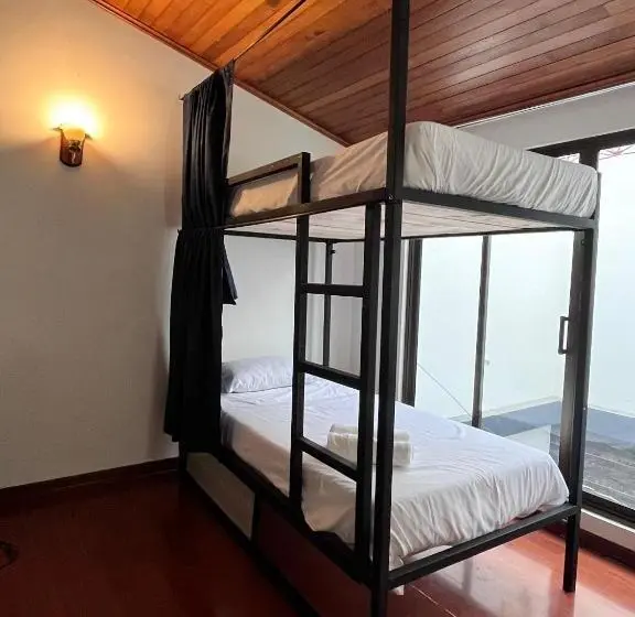 Aamiaismajoitus (B&B) Otro Mundo