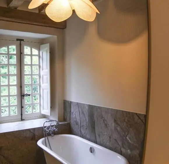 ベッドアンドブレックファースト Manoir Du Moulinet