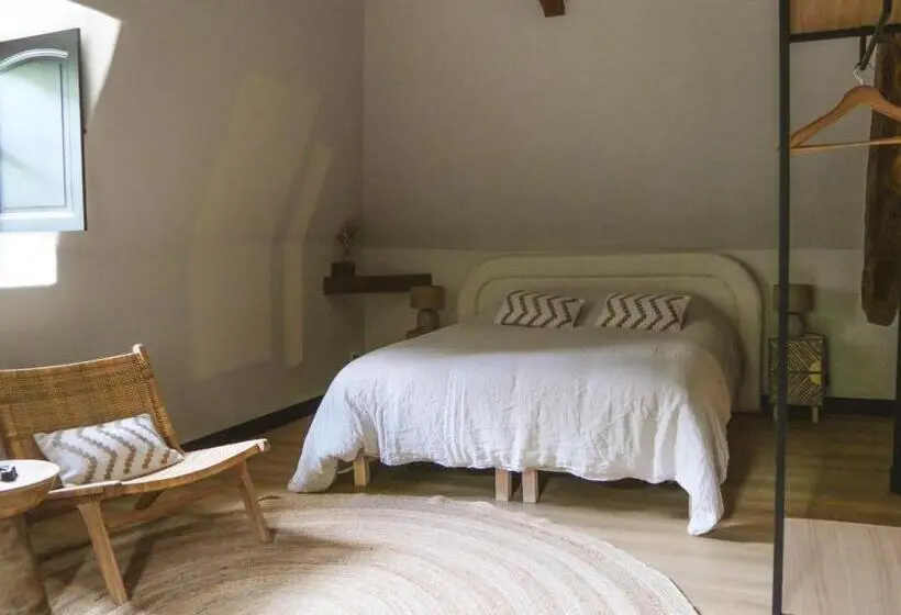 ベッドアンドブレックファースト Manoir Du Moulinet