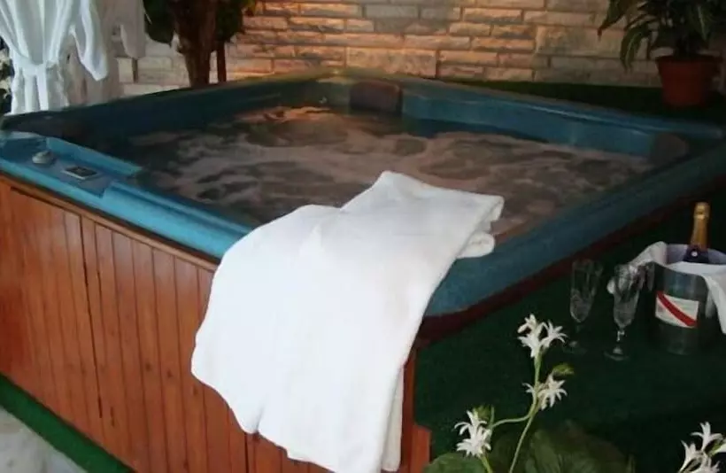 Retkeilymaja Aux Berges De L Ile Garth