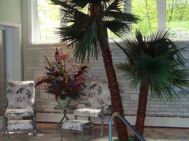 Retkeilymaja Aux Berges De L Ile Garth