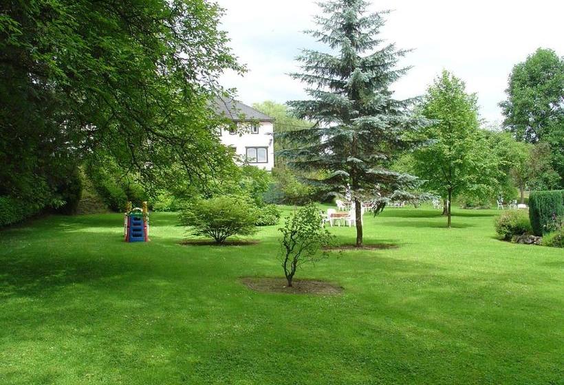 הוסטל Le Ry D Ave