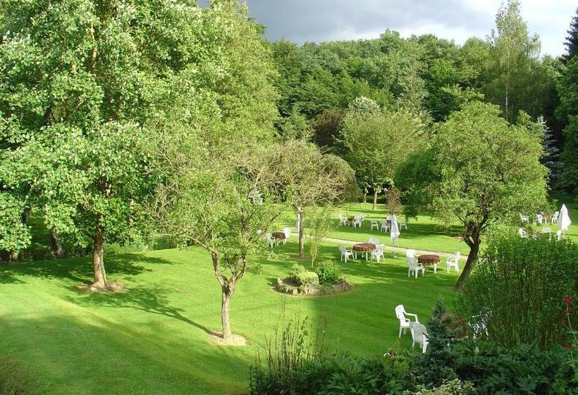 הוסטל Le Ry D Ave