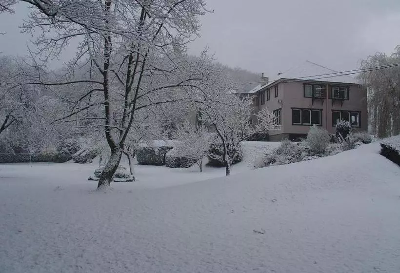 ユースホステル Le Ry D Ave