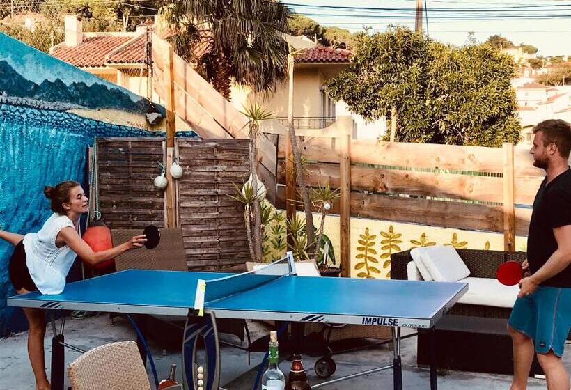 旅馆 Moby Dick Lodge