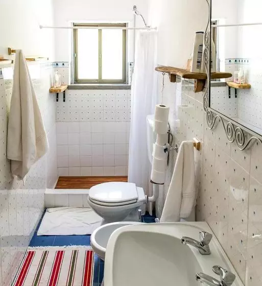 Retkeilymaja Moby Dick Lodge