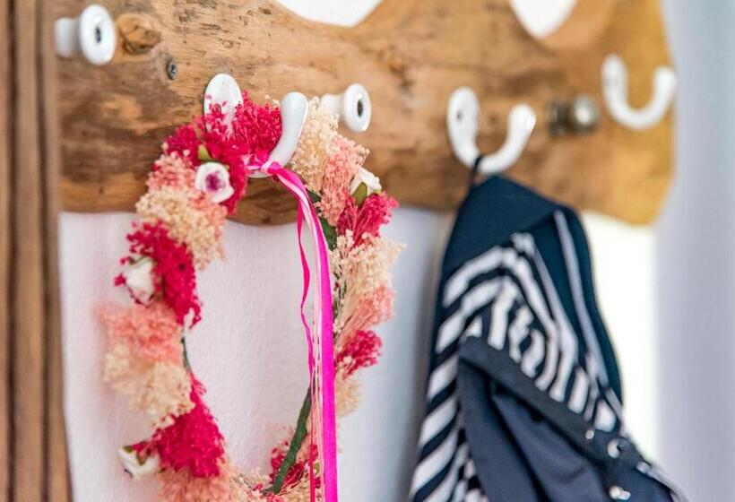 旅馆 Moby Dick Lodge