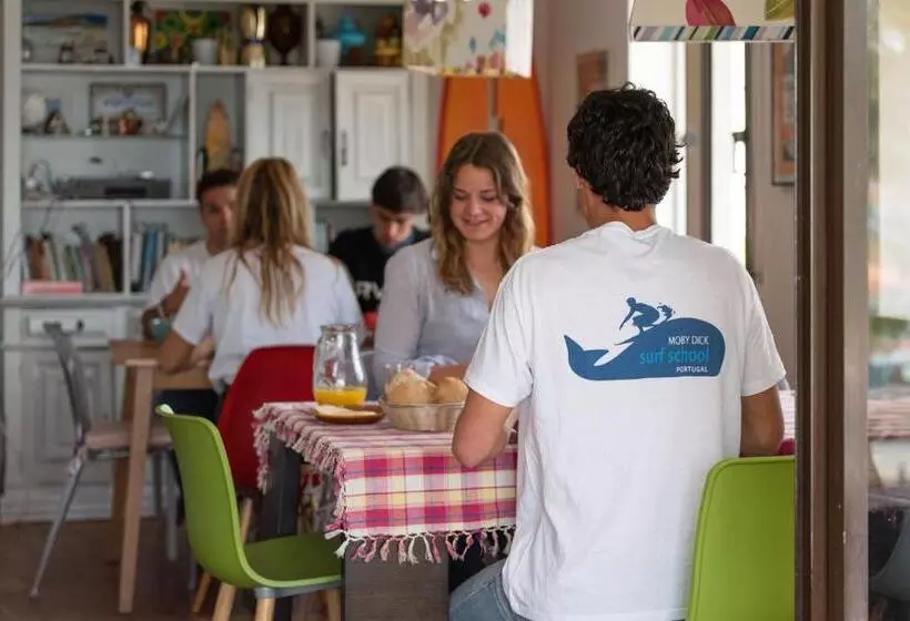 Retkeilymaja Moby Dick Lodge