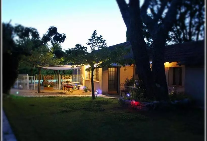 Aamiaismajoitus (B&B) A L'orée Du Pin