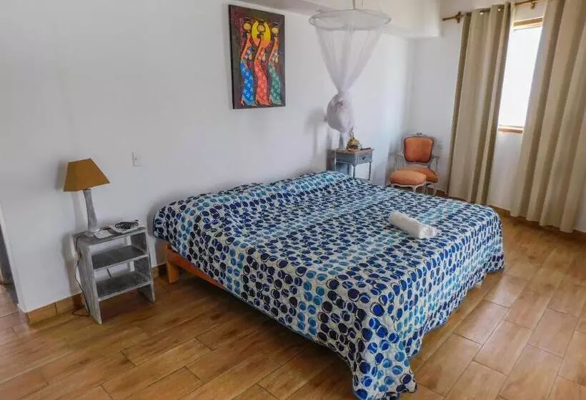 Aamiaismajoitus (B&B) Buena Vista Lobitos