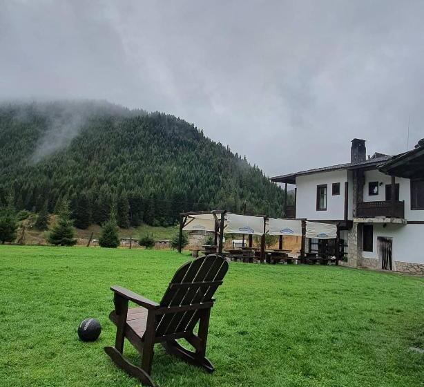 Family Hotel Arkan Han