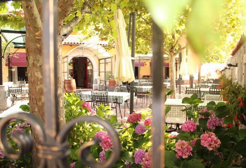 هتل Grahor Depandance