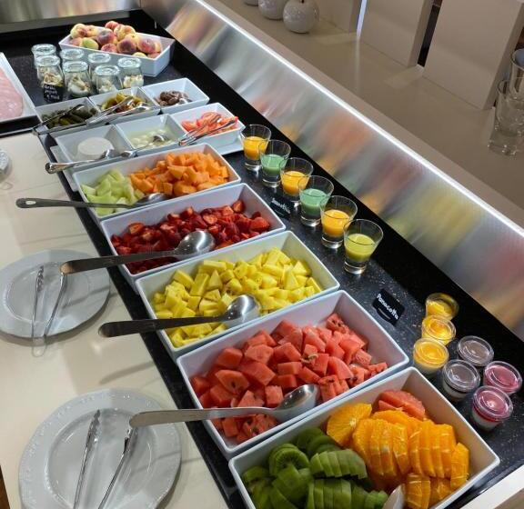 هتل Grahor Depandance