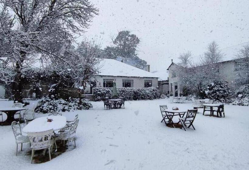 בית מלון כפרי Green Lantern Inn