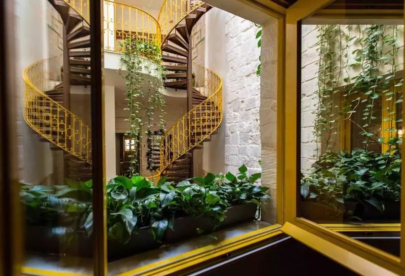 هتل Locanda La Gelsomina
