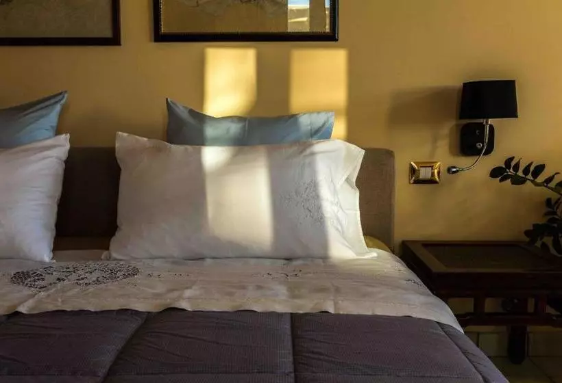 هتل Locanda La Gelsomina