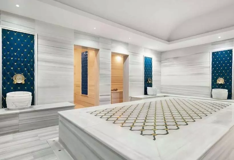 Hotel Ramada Resort By Wyndham Unye