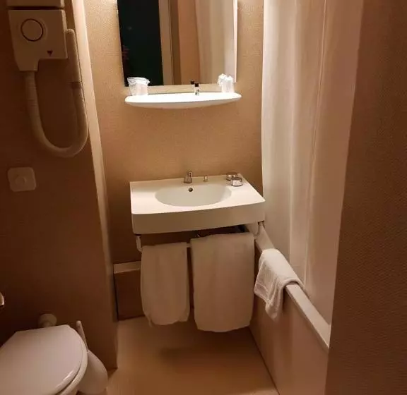 ホテル Restaurant La Tour Romaine   Haguenau   Strasbourg Nord