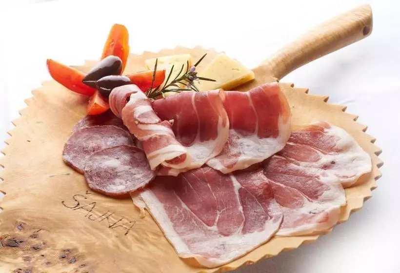 پانسیون Guesthouse Domacija Sajna